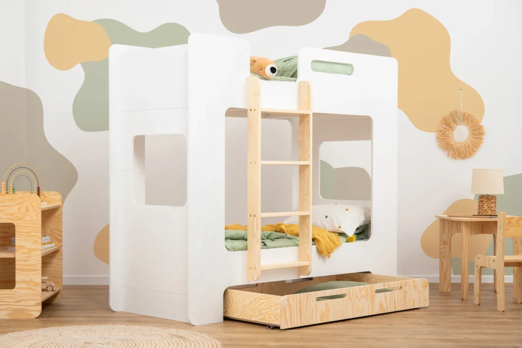 Lit superposé en bois fabriqué en contreplaqué de pin couleur blanc avec échelle à gauche et tiroir coulissant