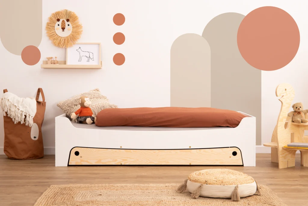 Lit enfant en bois fabriqué en contreplaqué de pin de couleur blanche avec tiroir coulissant