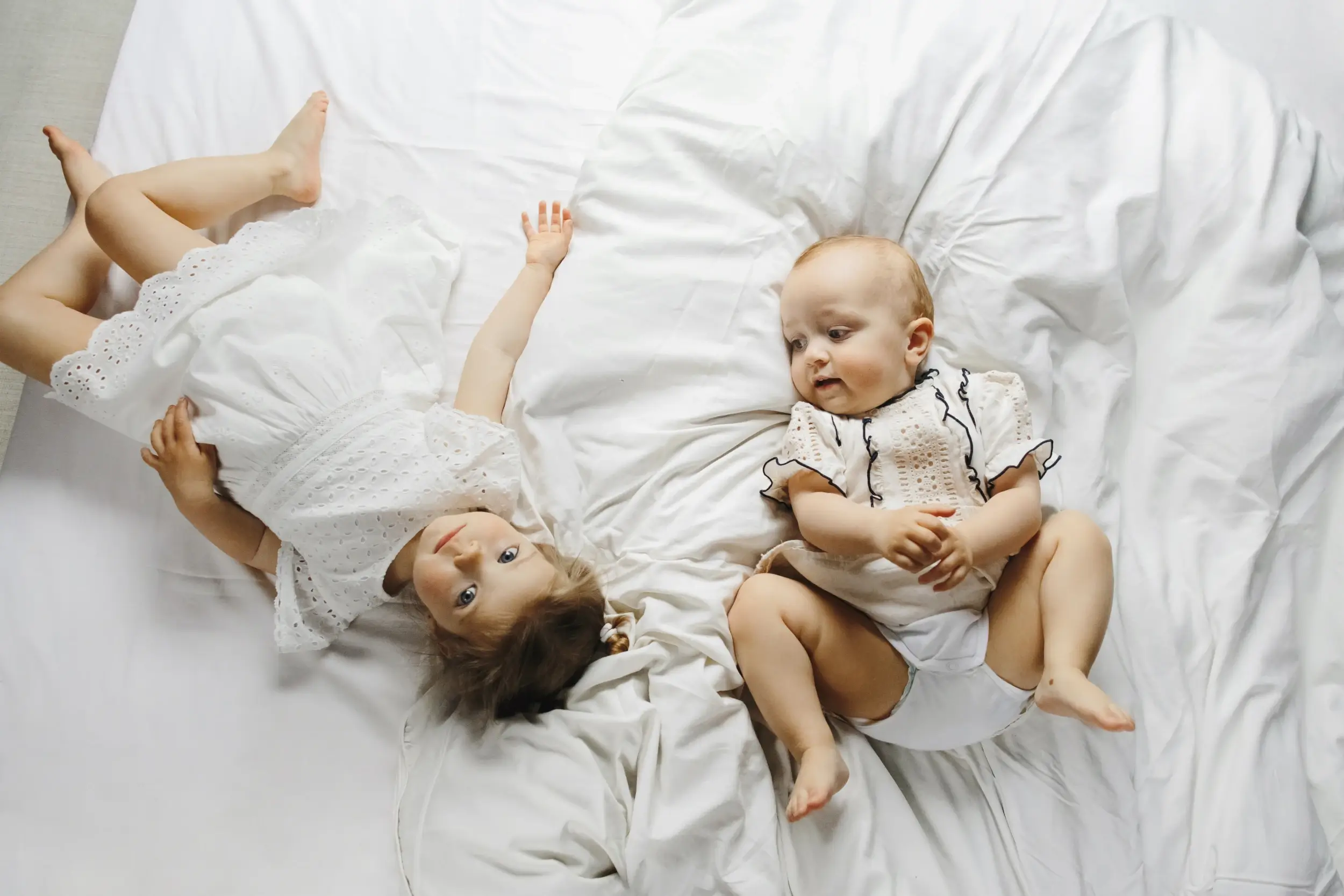 Faut-il retourner le matelas de bébé Conseils et fréquence pour parents